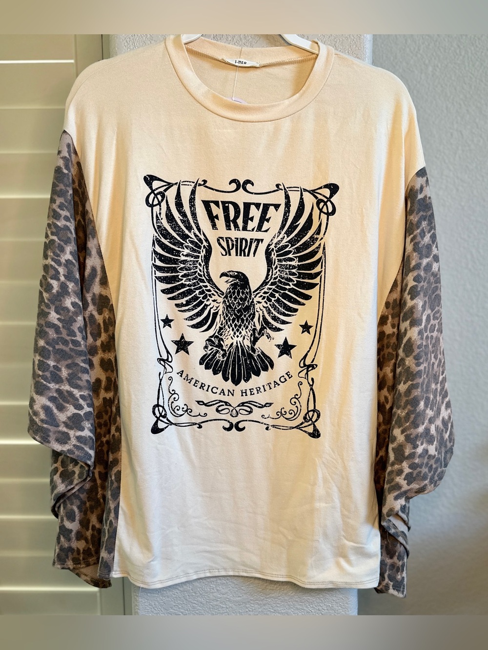 NWT boutique Leopard blouse - size small - J.Her